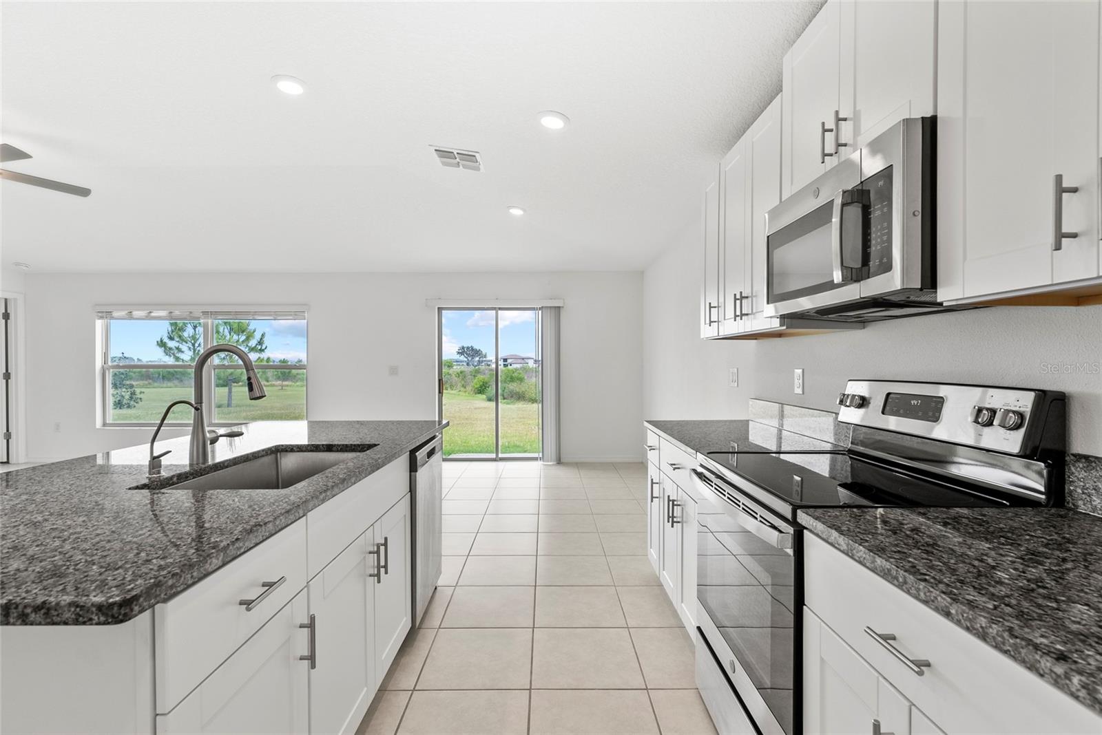 Image 3 of 27 For 8598 Parsons Hill Boulevard