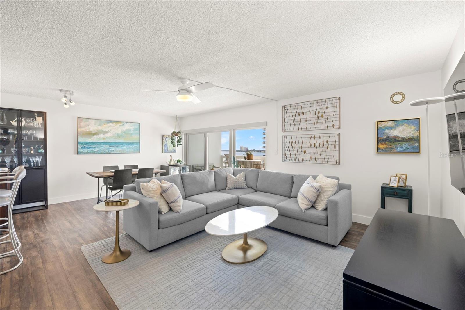 Image 14 of 46 For 2401 Bayshore Boulevard 803