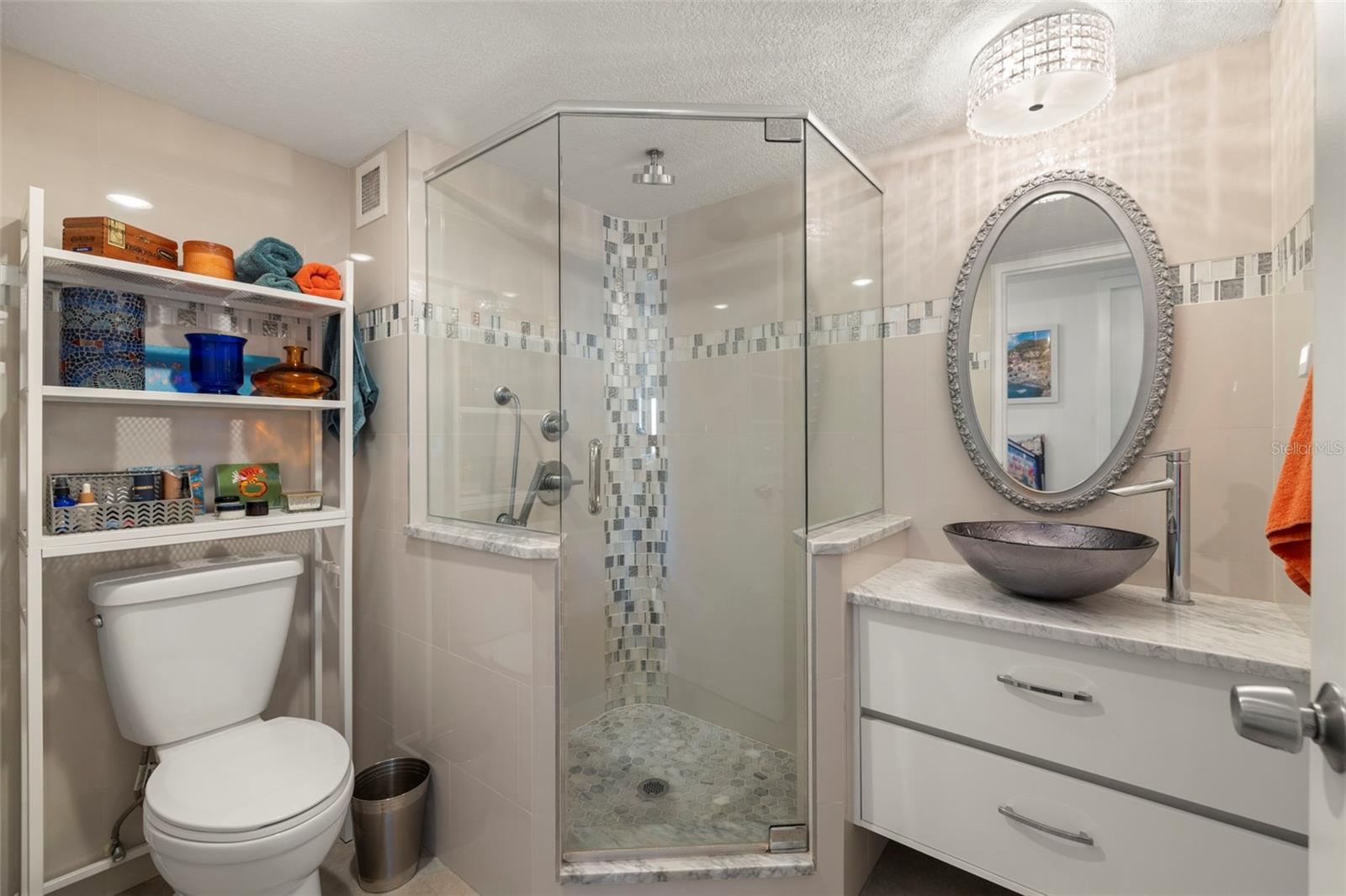 Image 24 of 46 For 2401 Bayshore Boulevard 803