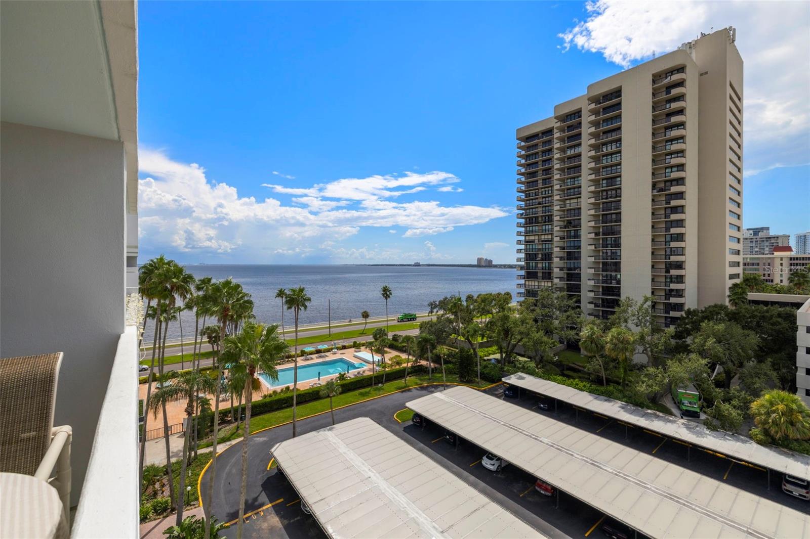 Image 27 of 46 For 2401 Bayshore Boulevard 803