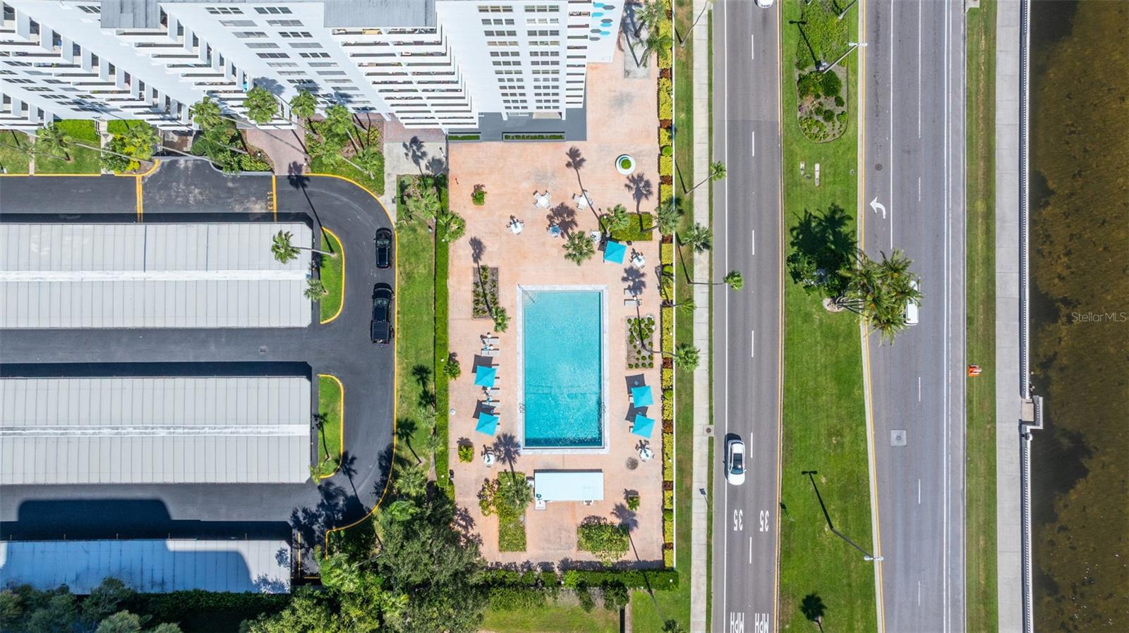 Image 40 of 46 For 2401 Bayshore Boulevard 803