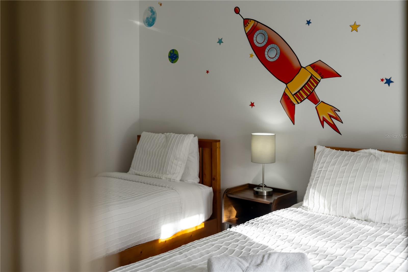 Image 19 of 37 For 2685 Andros Lane