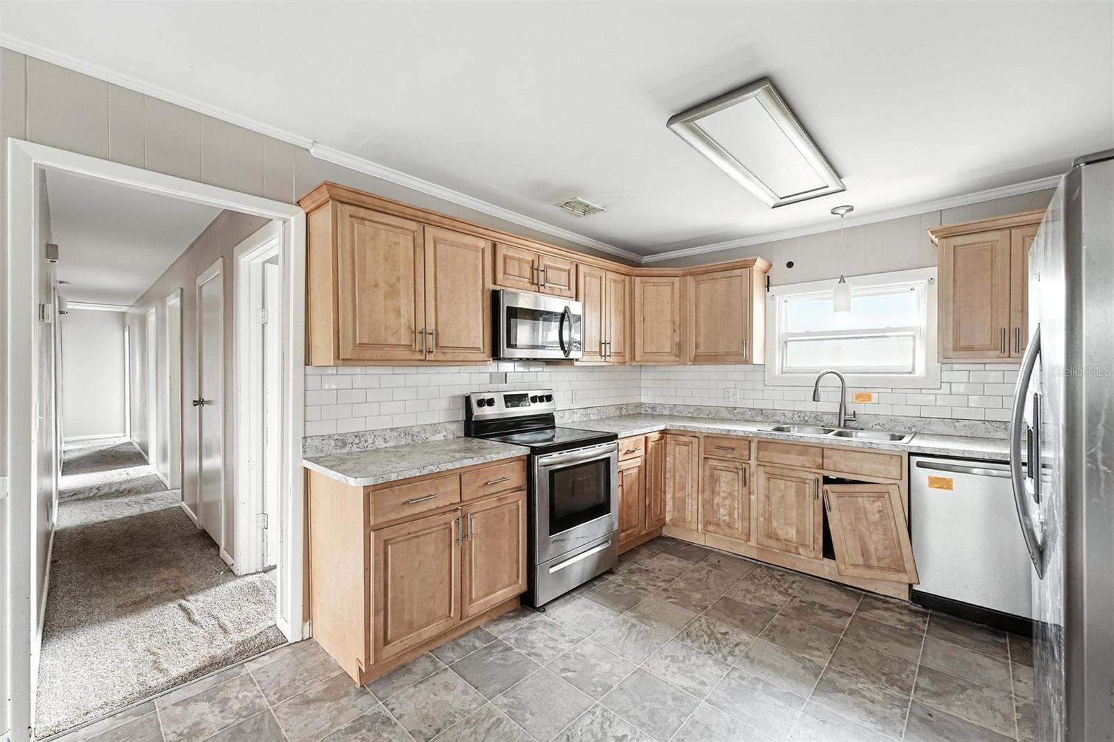 Image 12 of 30 For 896 9th Street