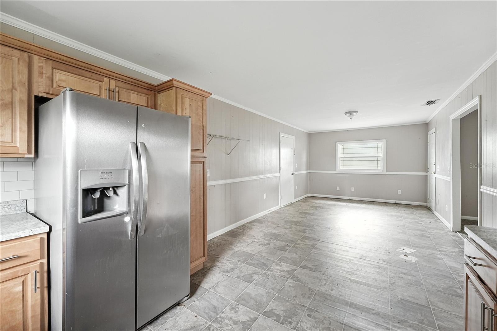 Image 14 of 30 For 896 9th Street