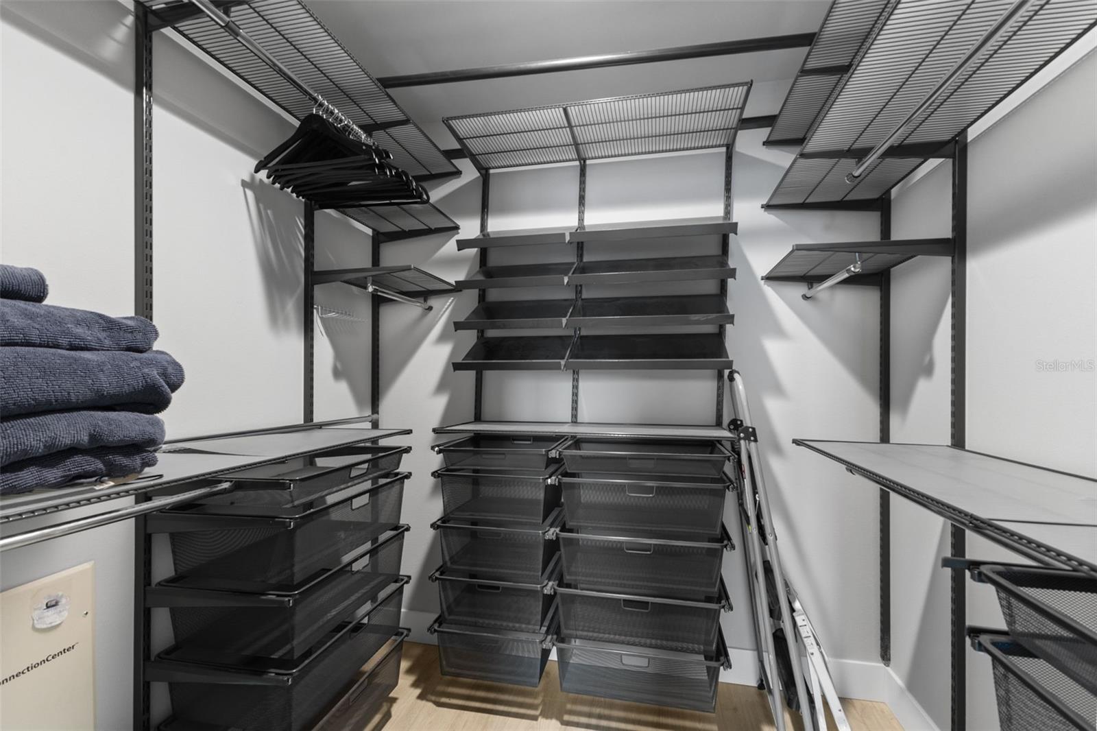 Image 20 of 39 For 199 Dali Boulevard 901