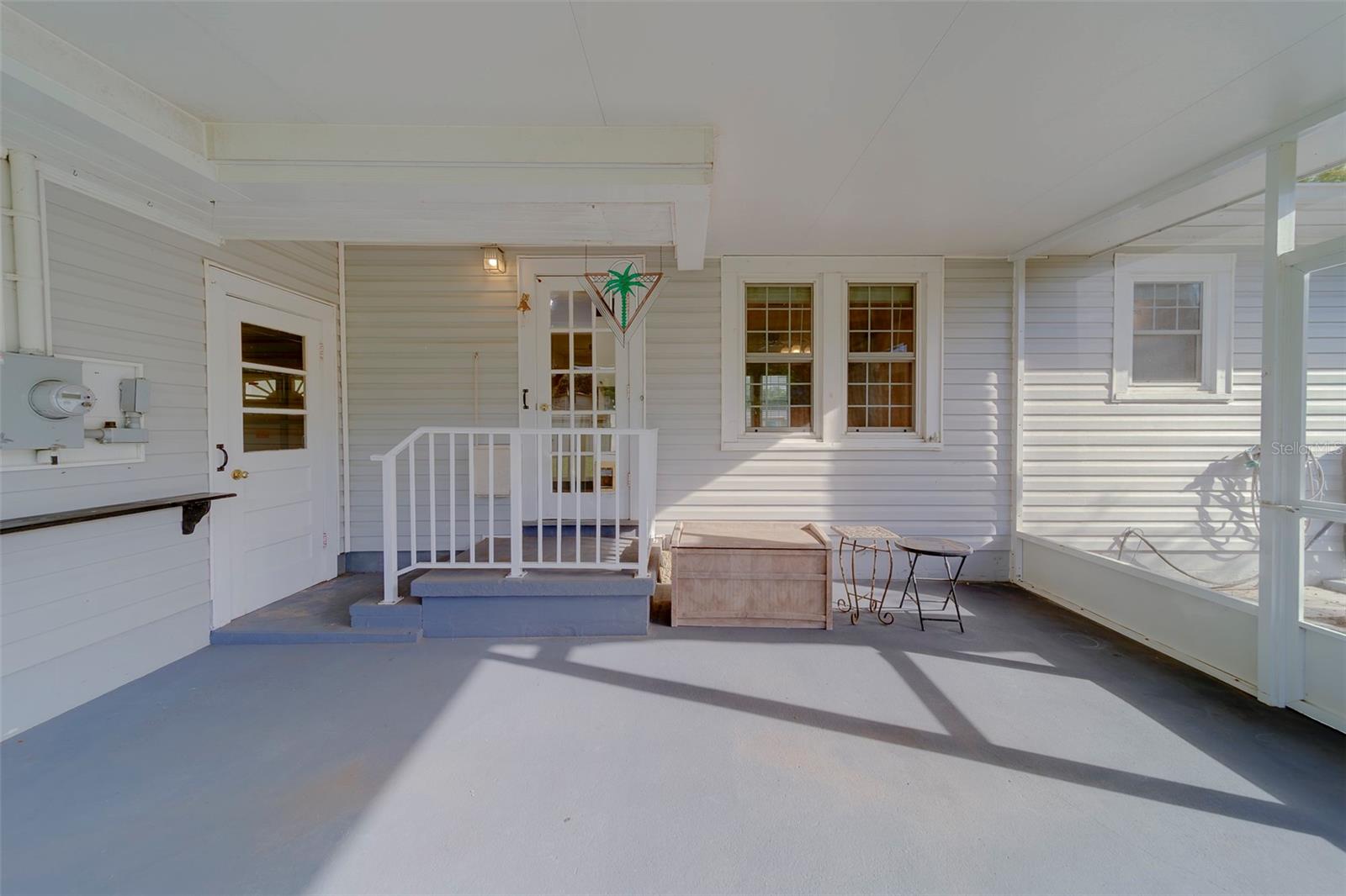 Image 19 of 34 For 1125 Commodore Street