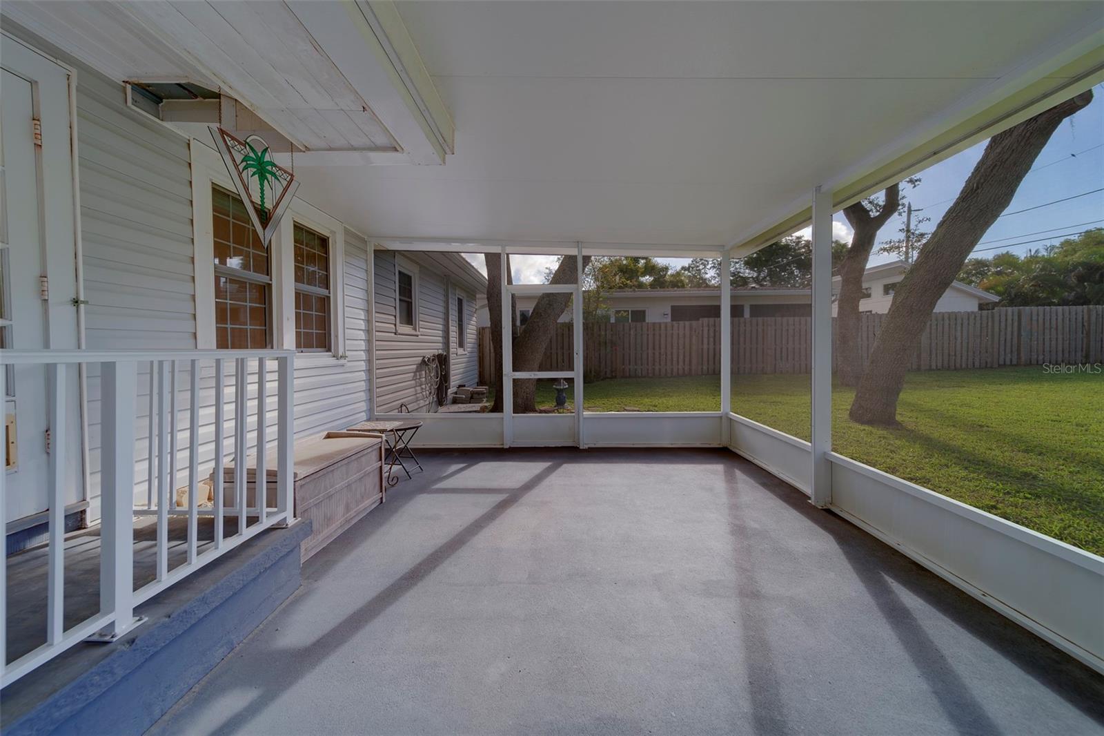 Image 20 of 34 For 1125 Commodore Street