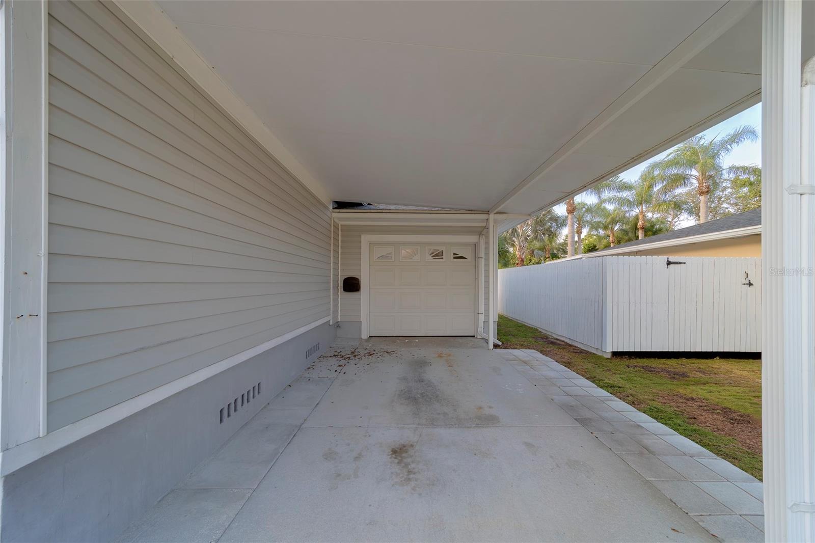 Image 22 of 34 For 1125 Commodore Street