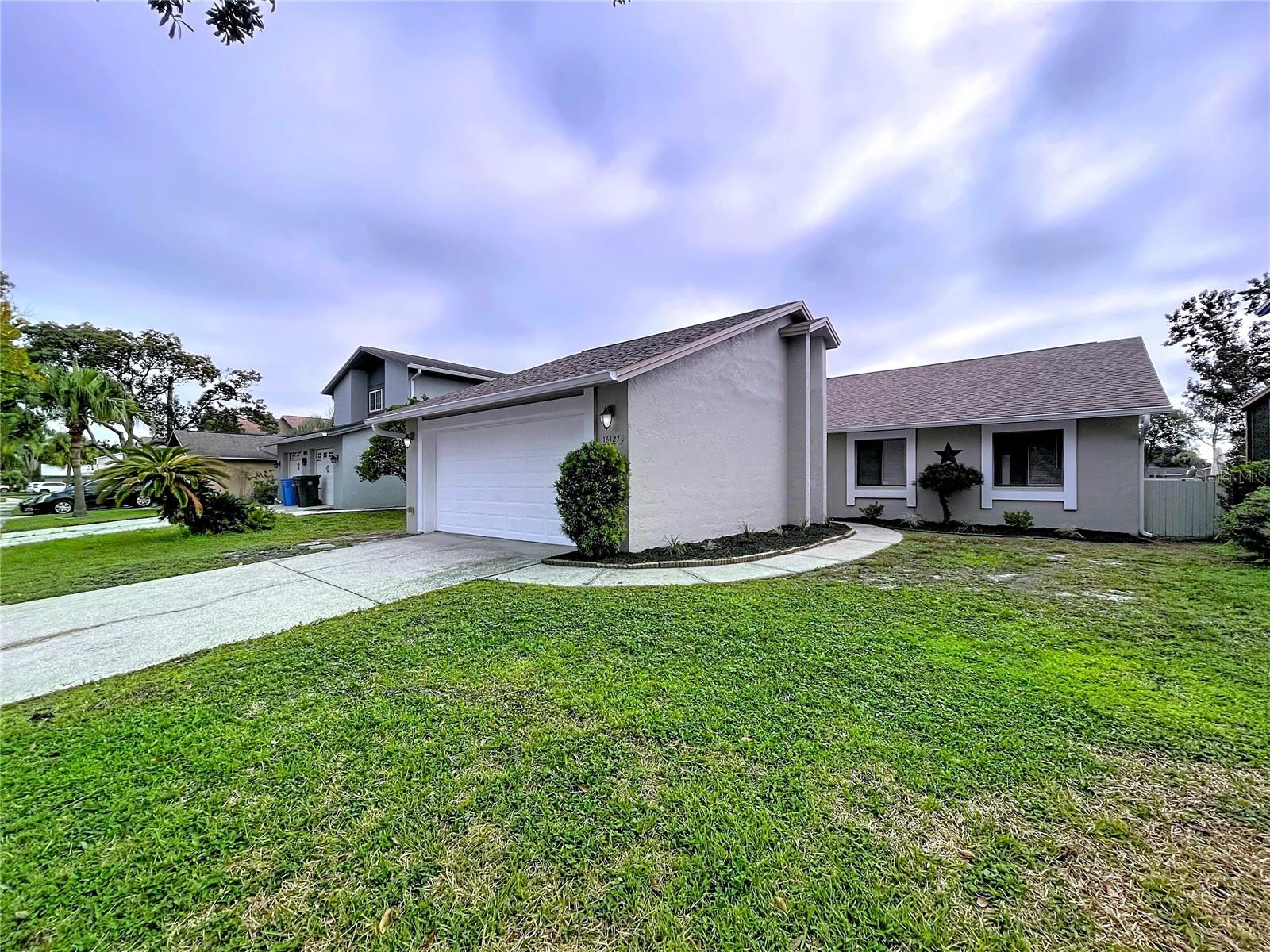 Image 16 of 87 For 16127 Gardendale Drive