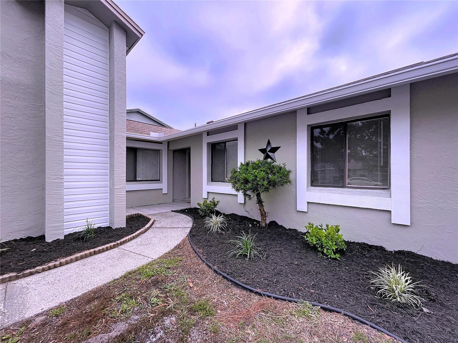 Image 17 of 87 For 16127 Gardendale Drive