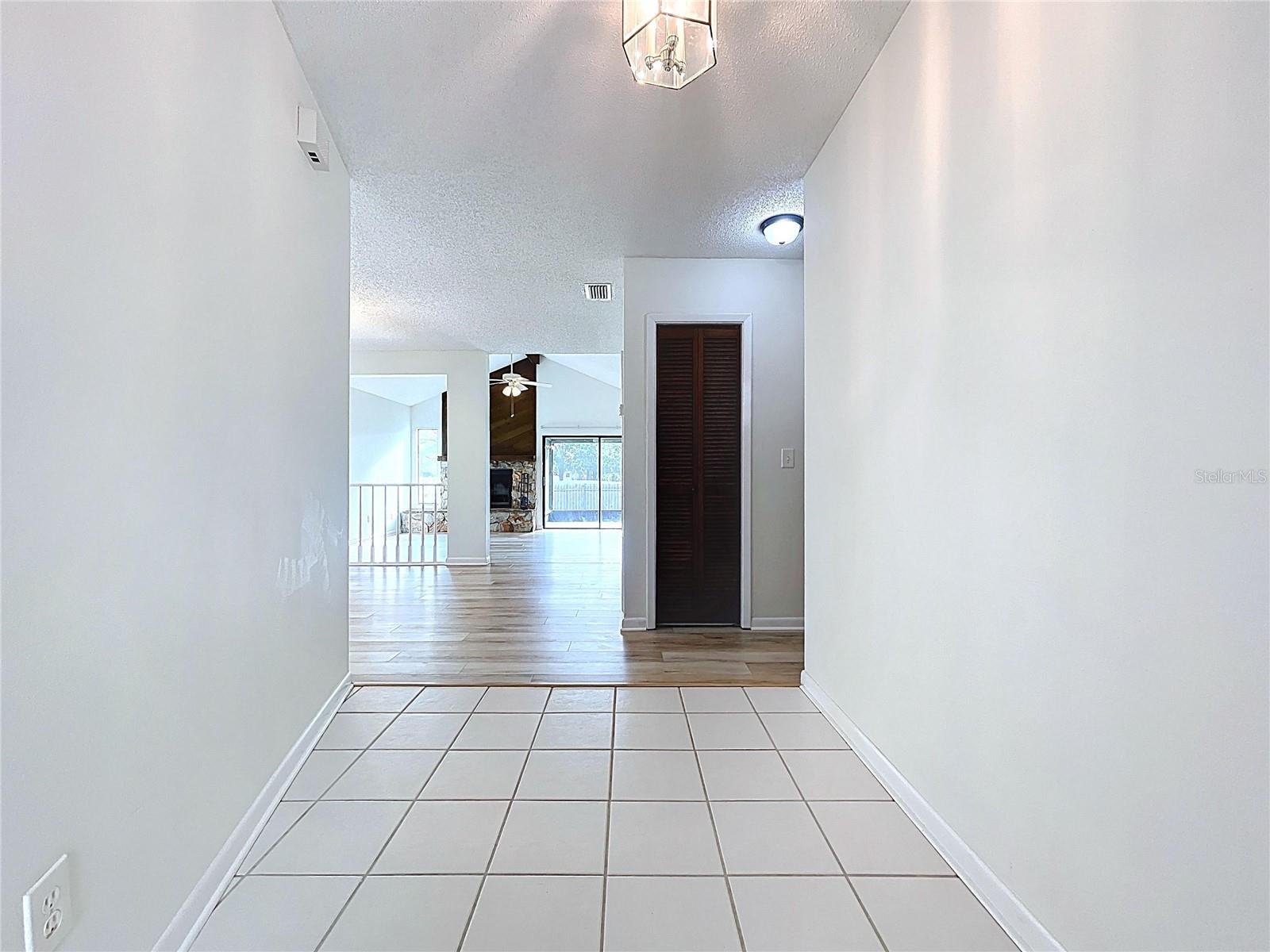 Image 20 of 87 For 16127 Gardendale Drive