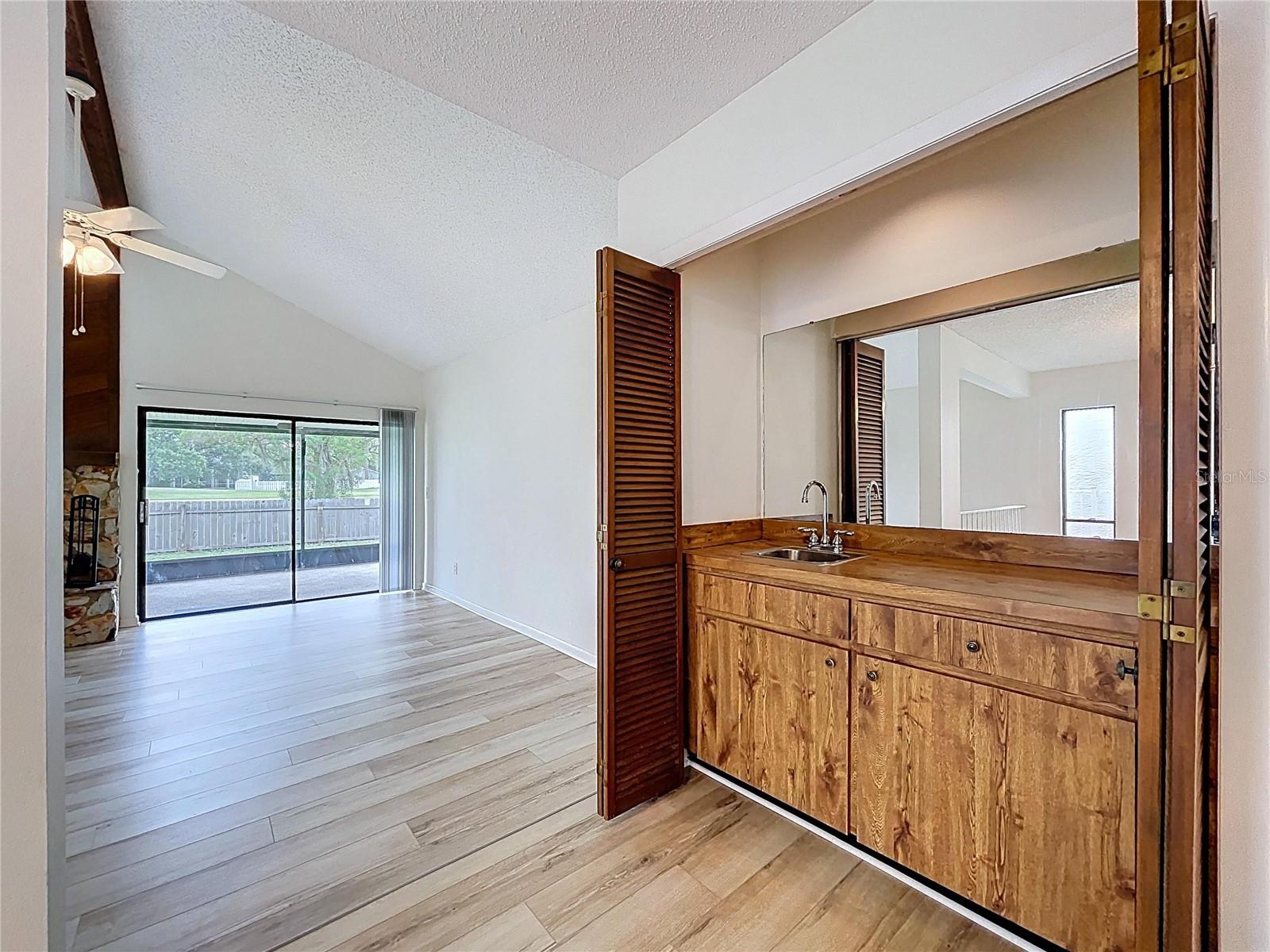 Image 22 of 87 For 16127 Gardendale Drive