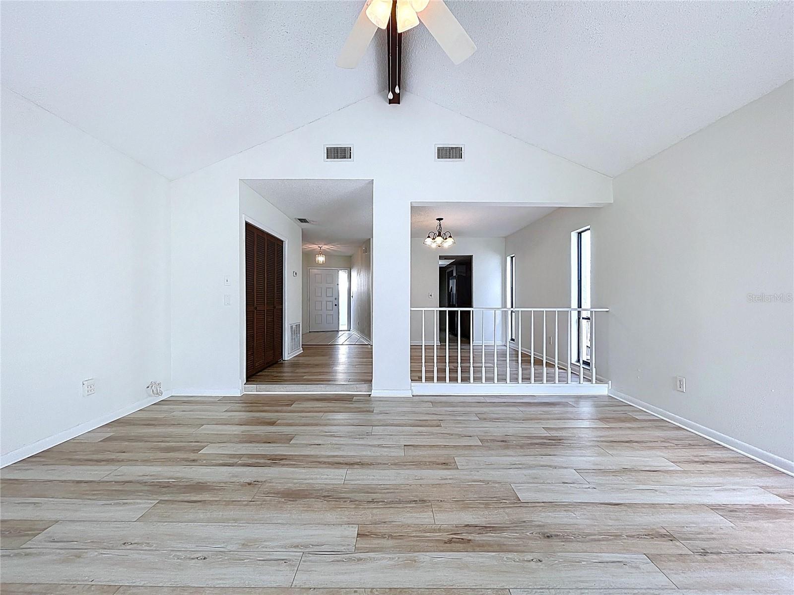 Image 30 of 87 For 16127 Gardendale Drive