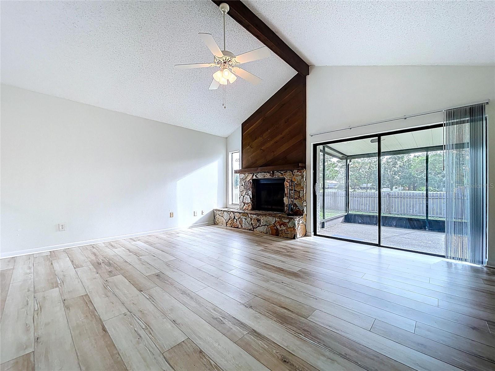 Image 33 of 87 For 16127 Gardendale Drive