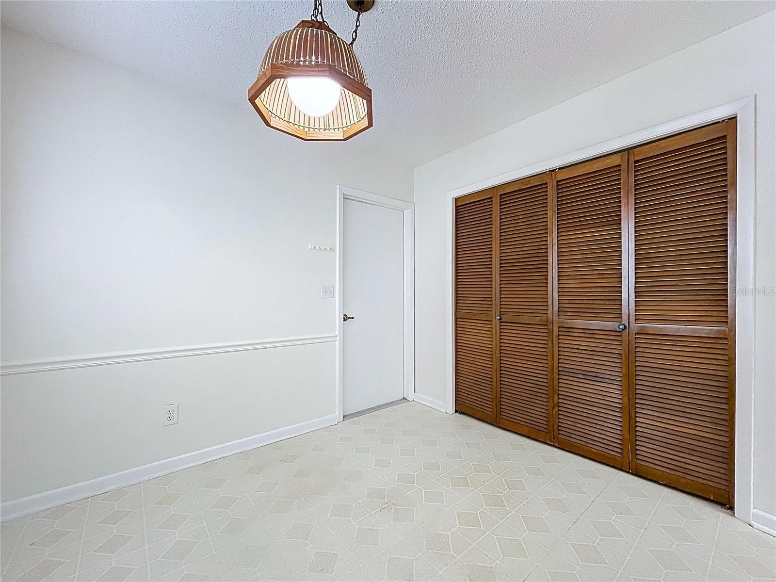 Image 43 of 87 For 16127 Gardendale Drive