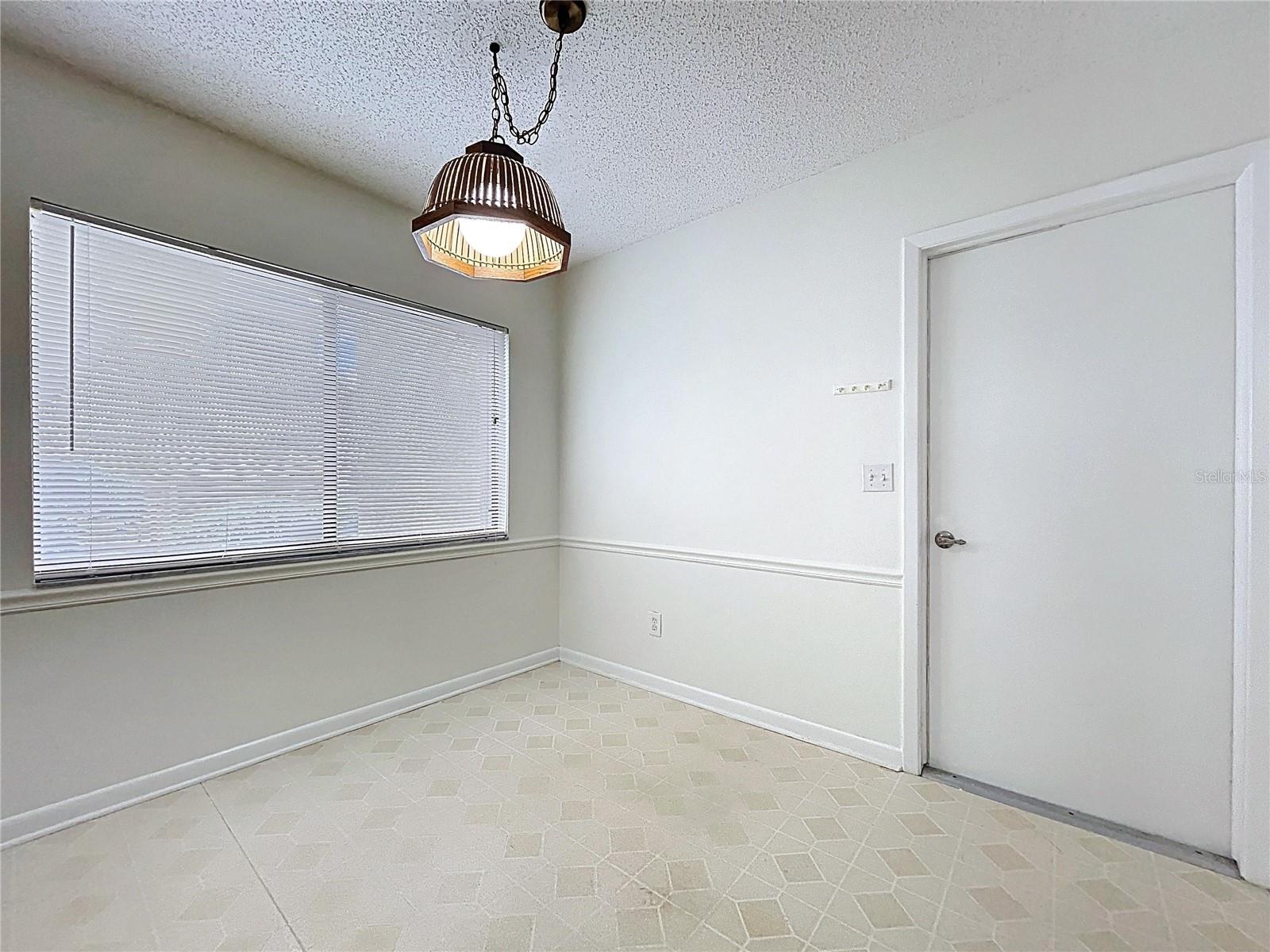 Image 45 of 87 For 16127 Gardendale Drive