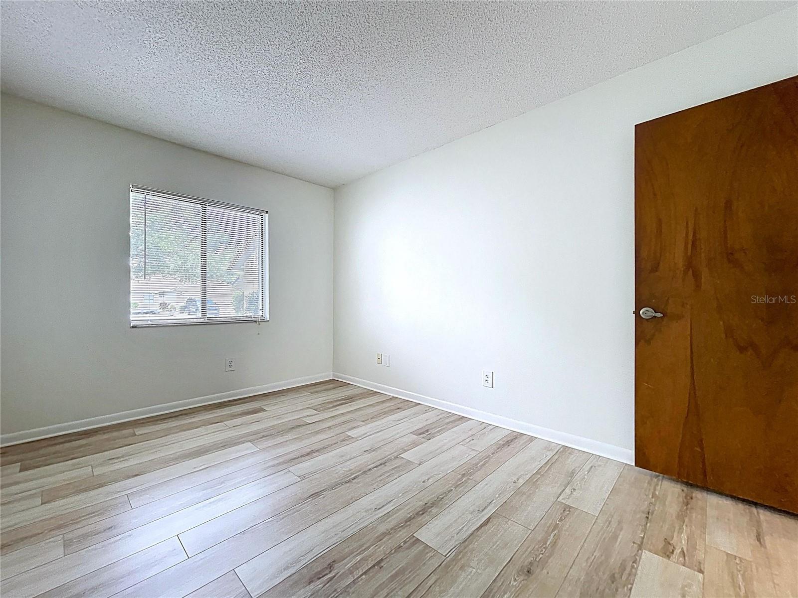 Image 60 of 87 For 16127 Gardendale Drive
