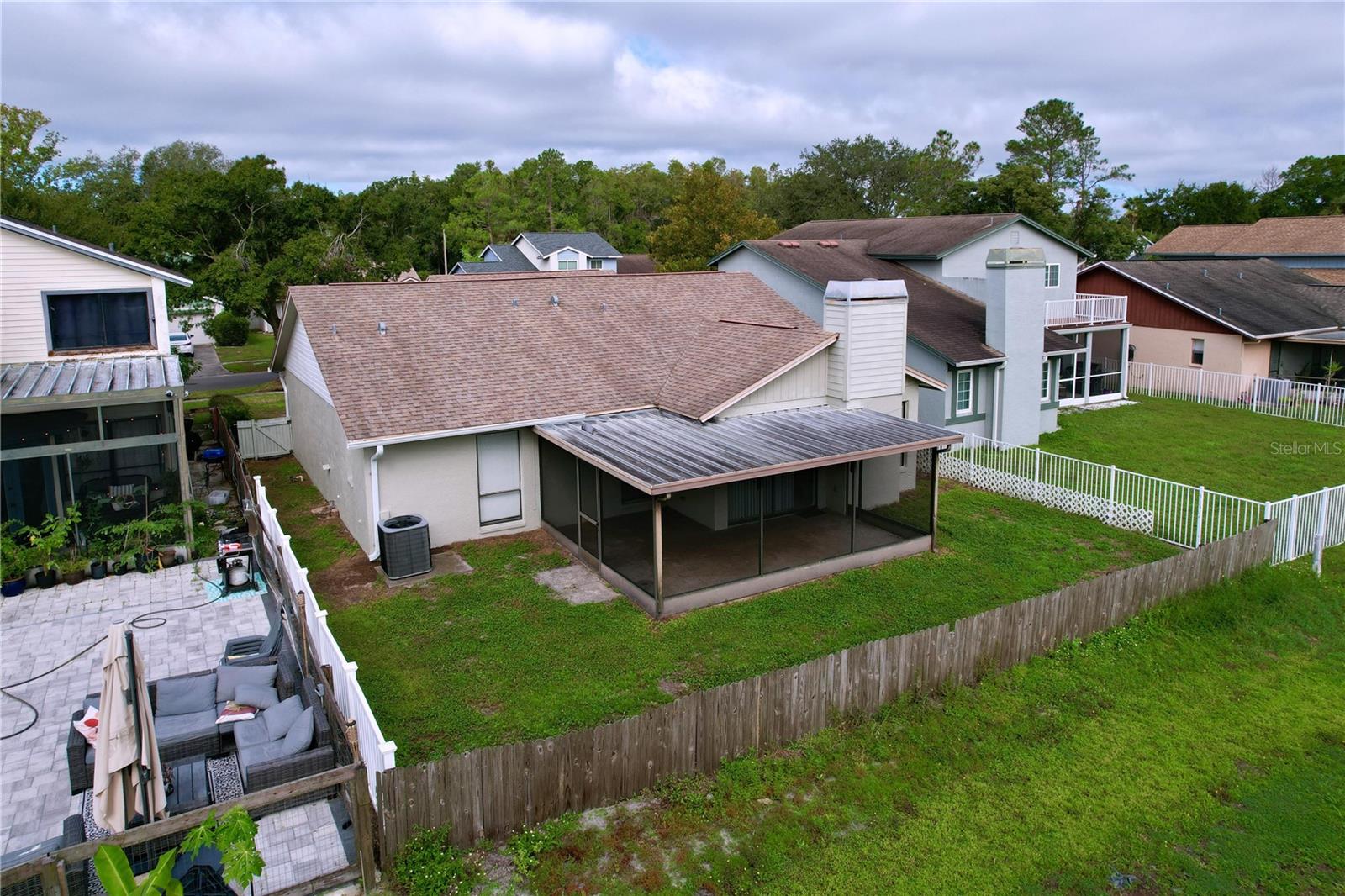 Image 7 of 87 For 16127 Gardendale Drive