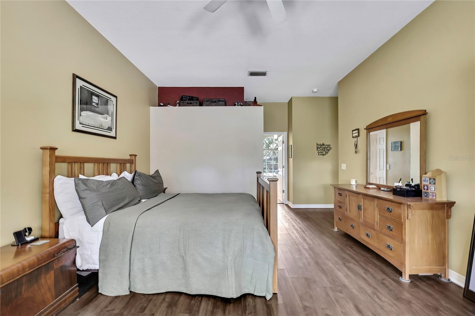 Image 14 of 54 For 18401 Debonair Place