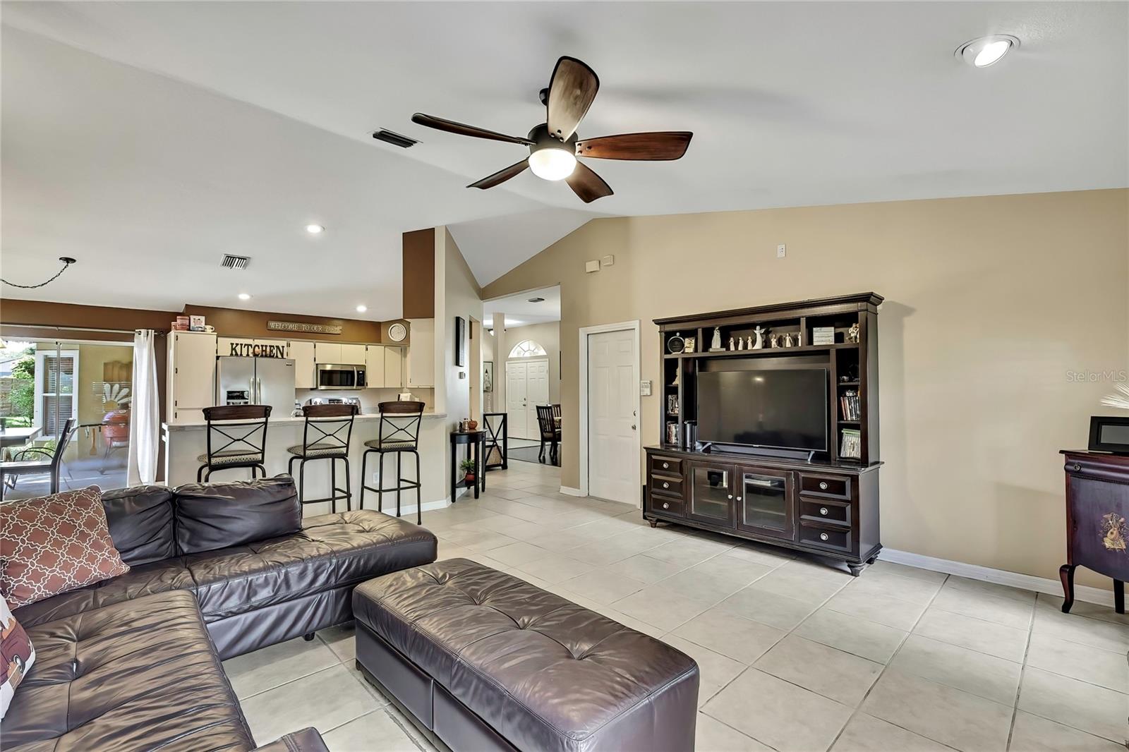 Image 18 of 54 For 18401 Debonair Place