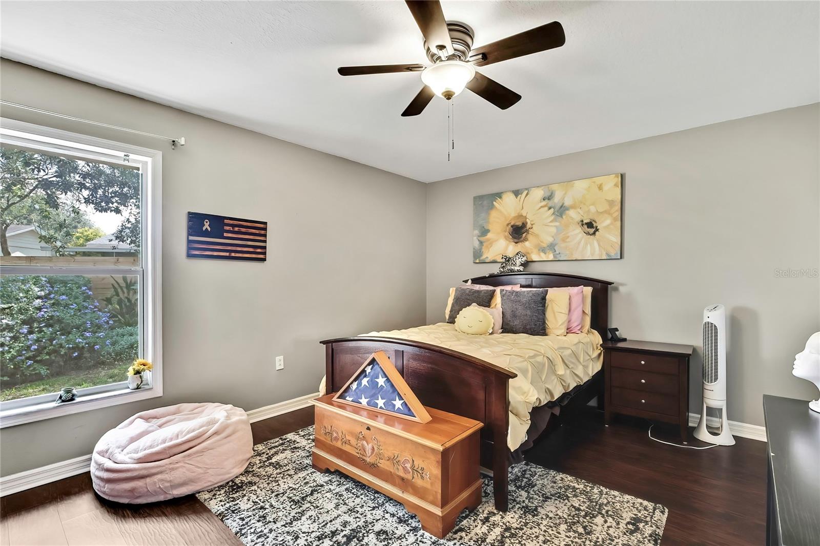 Image 33 of 54 For 18401 Debonair Place