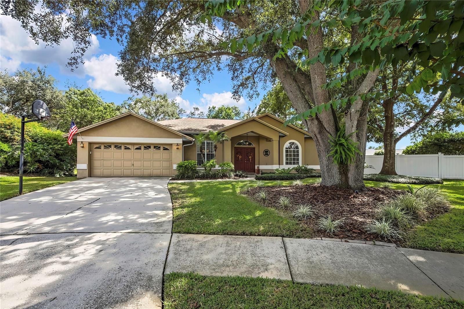 Image 4 of 54 For 18401 Debonair Place