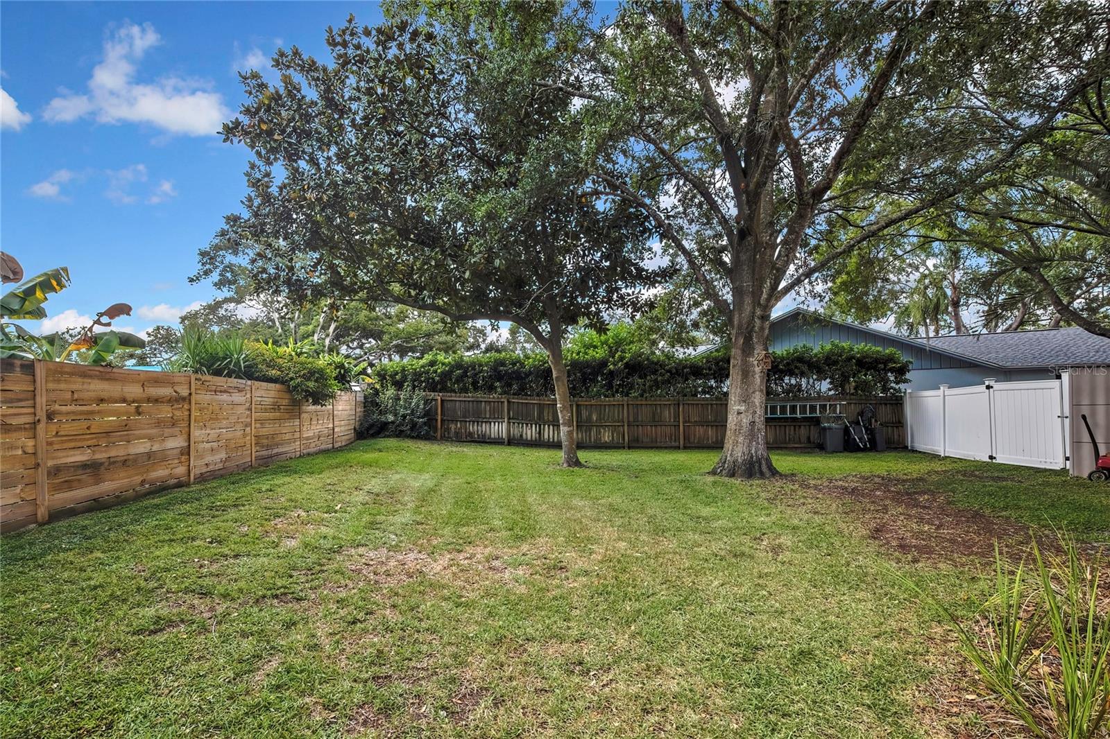 Image 44 of 54 For 18401 Debonair Place