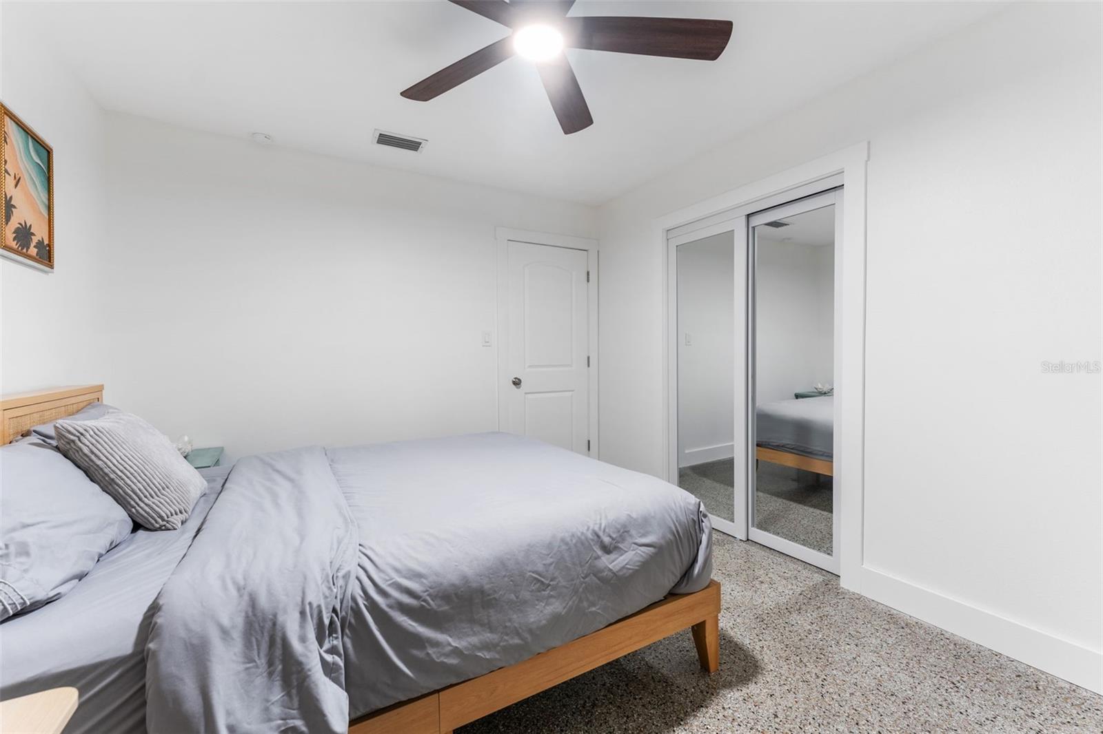 Listing photo id 18 for 8720 Hickorywood Lane