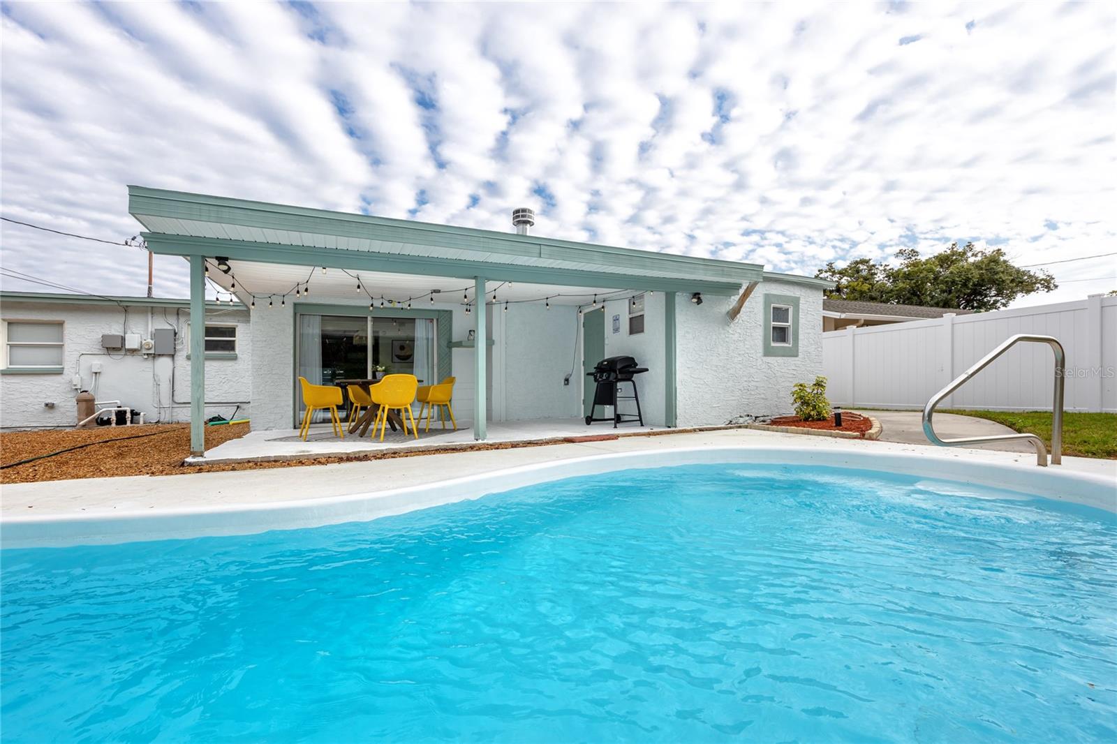 Details for 11254 116th Street, SEMINOLE, FL 33778