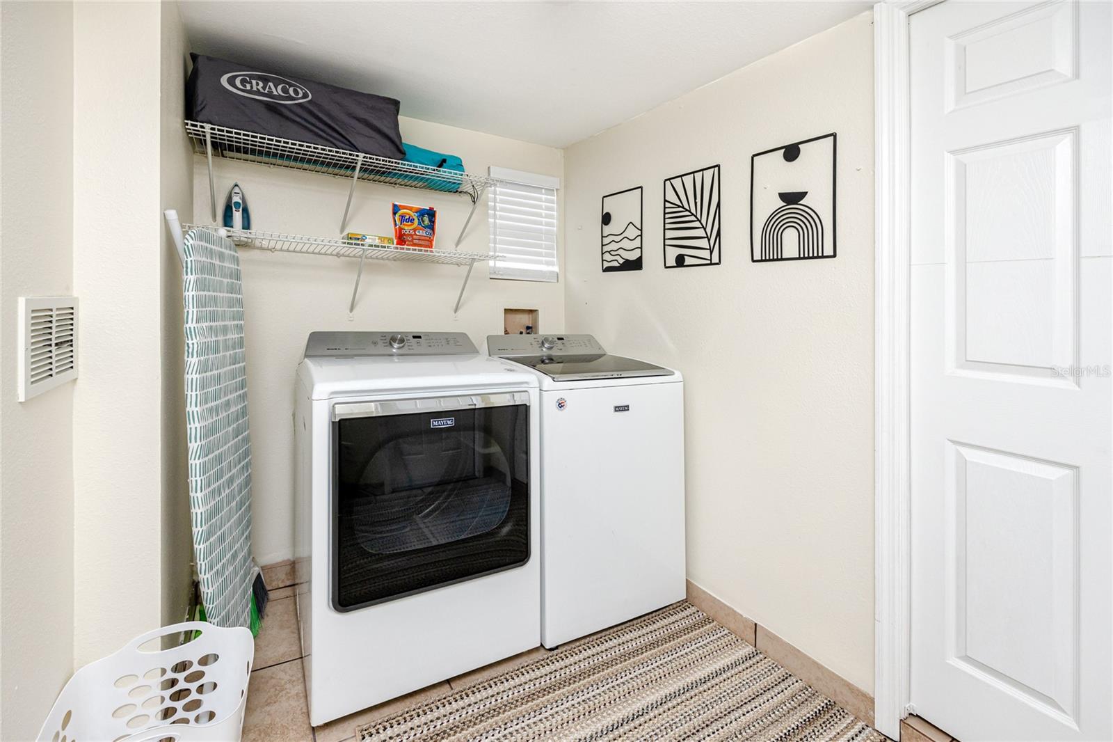 Image 18 of 37 For 11254 116th Street