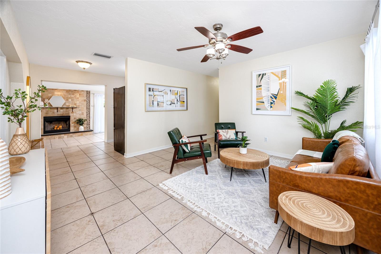 Image 5 of 37 For 11254 116th Street