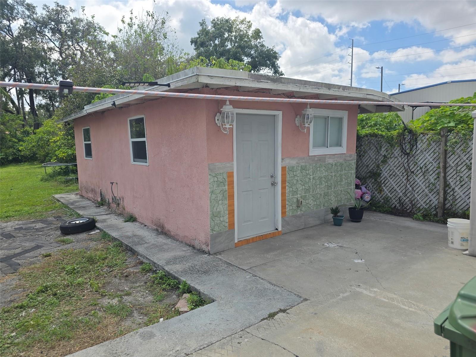 Image 11 of 15 For 2114 Sitka Street