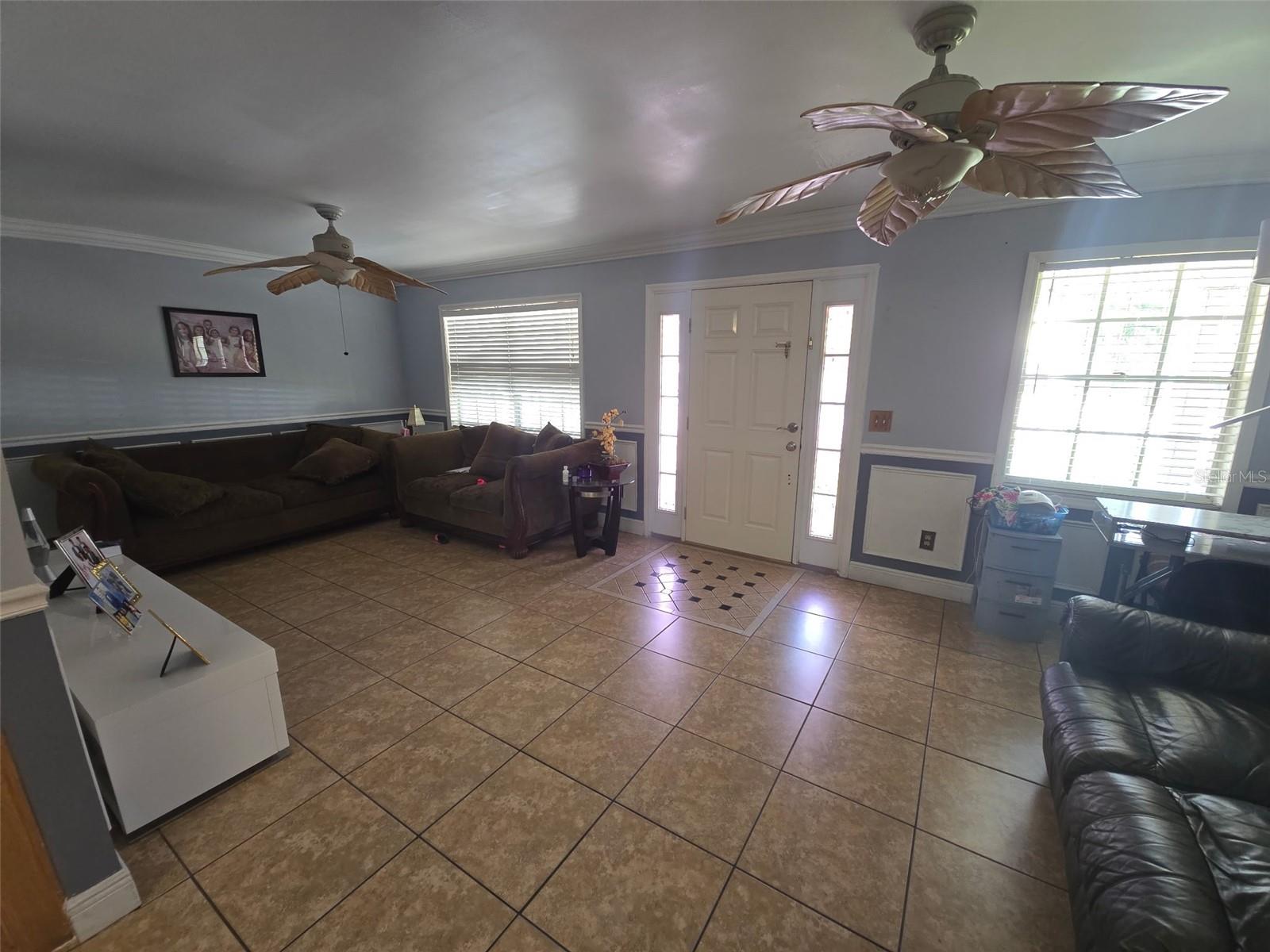 Image 3 of 15 For 2114 Sitka Street