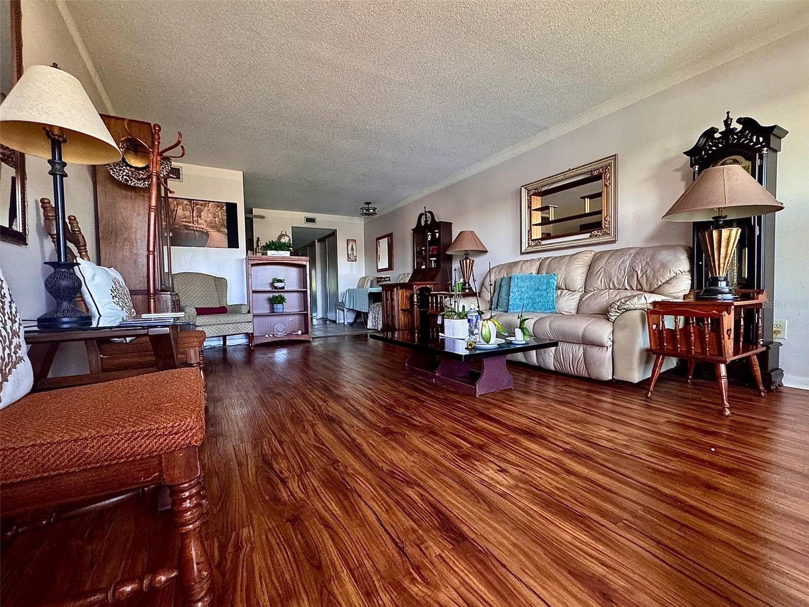 Image 3 of 21 For 6400 46th Avenue N 315