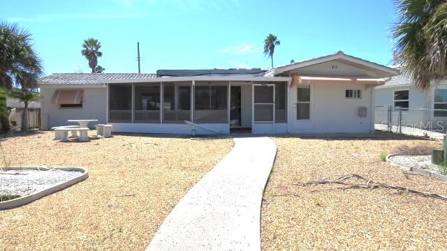 Image 4 of 13 For 3915 Headsail Drive
