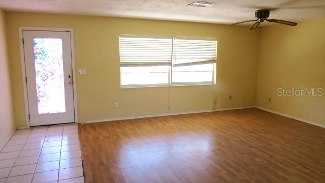 Image 5 of 13 For 3915 Headsail Drive