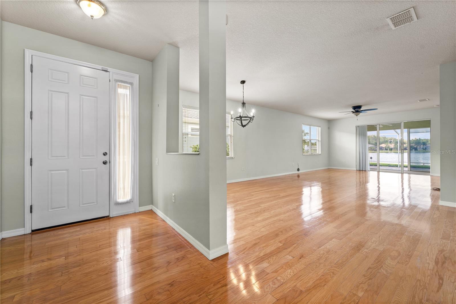 Image 22 of 44 For 20941 Tangor Road