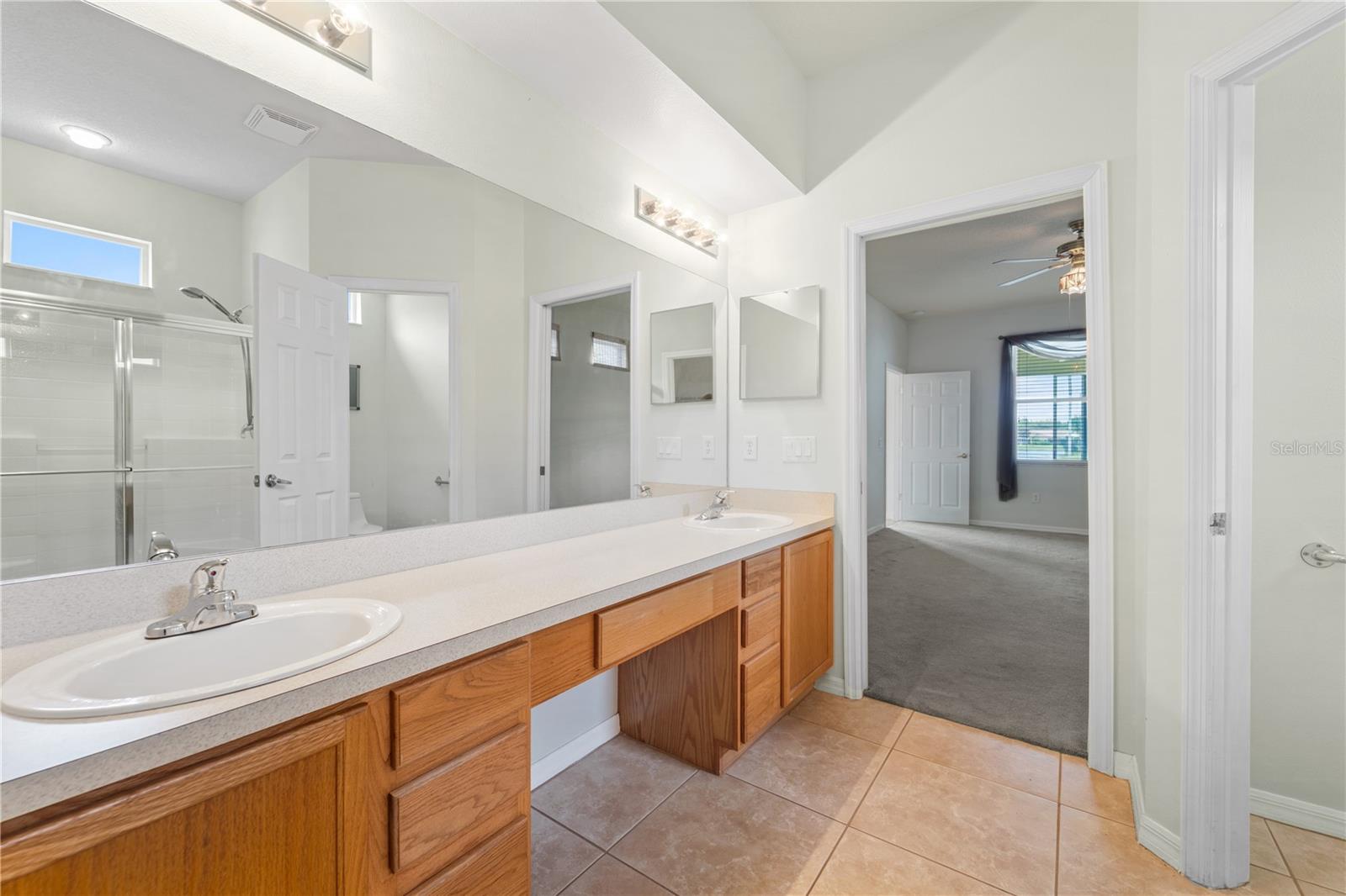 Image 26 of 44 For 20941 Tangor Road