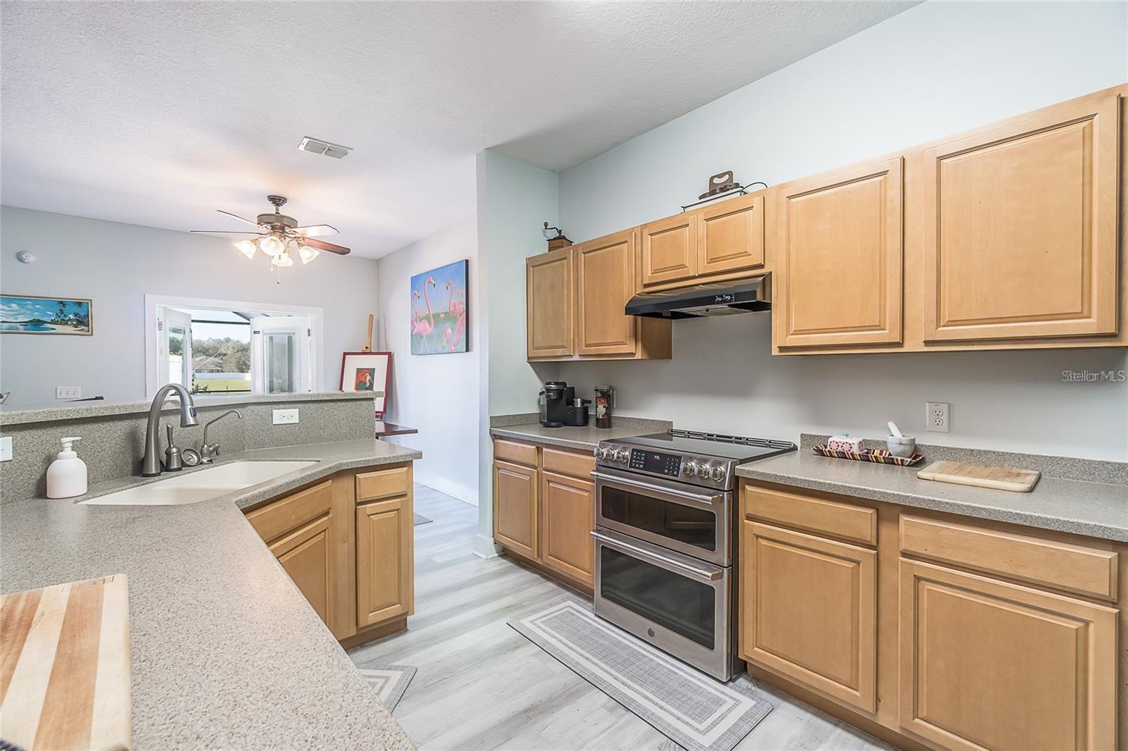 Image 16 of 32 For 13331 Kent Bradley Street