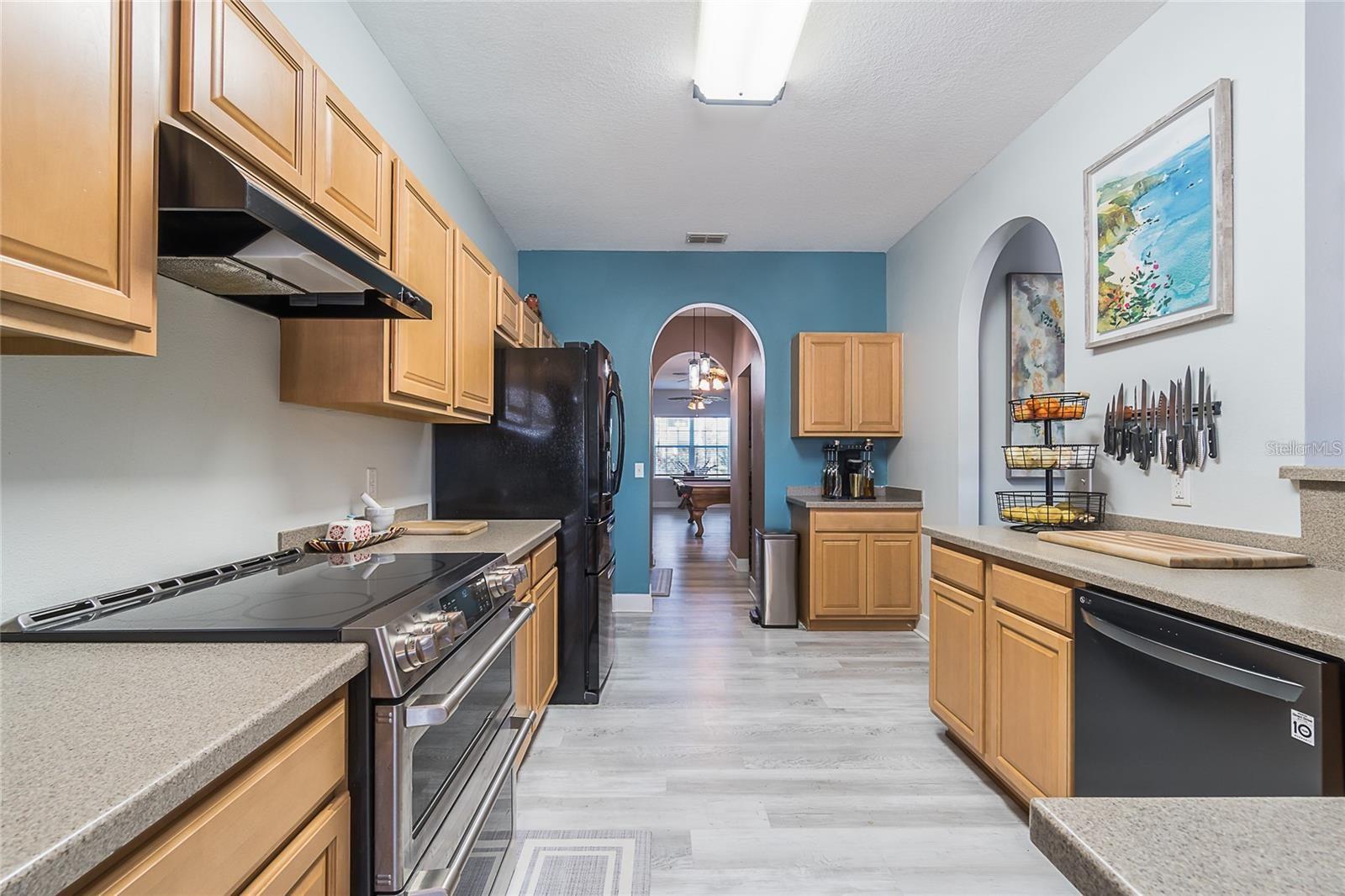 Image 17 of 32 For 13331 Kent Bradley Street