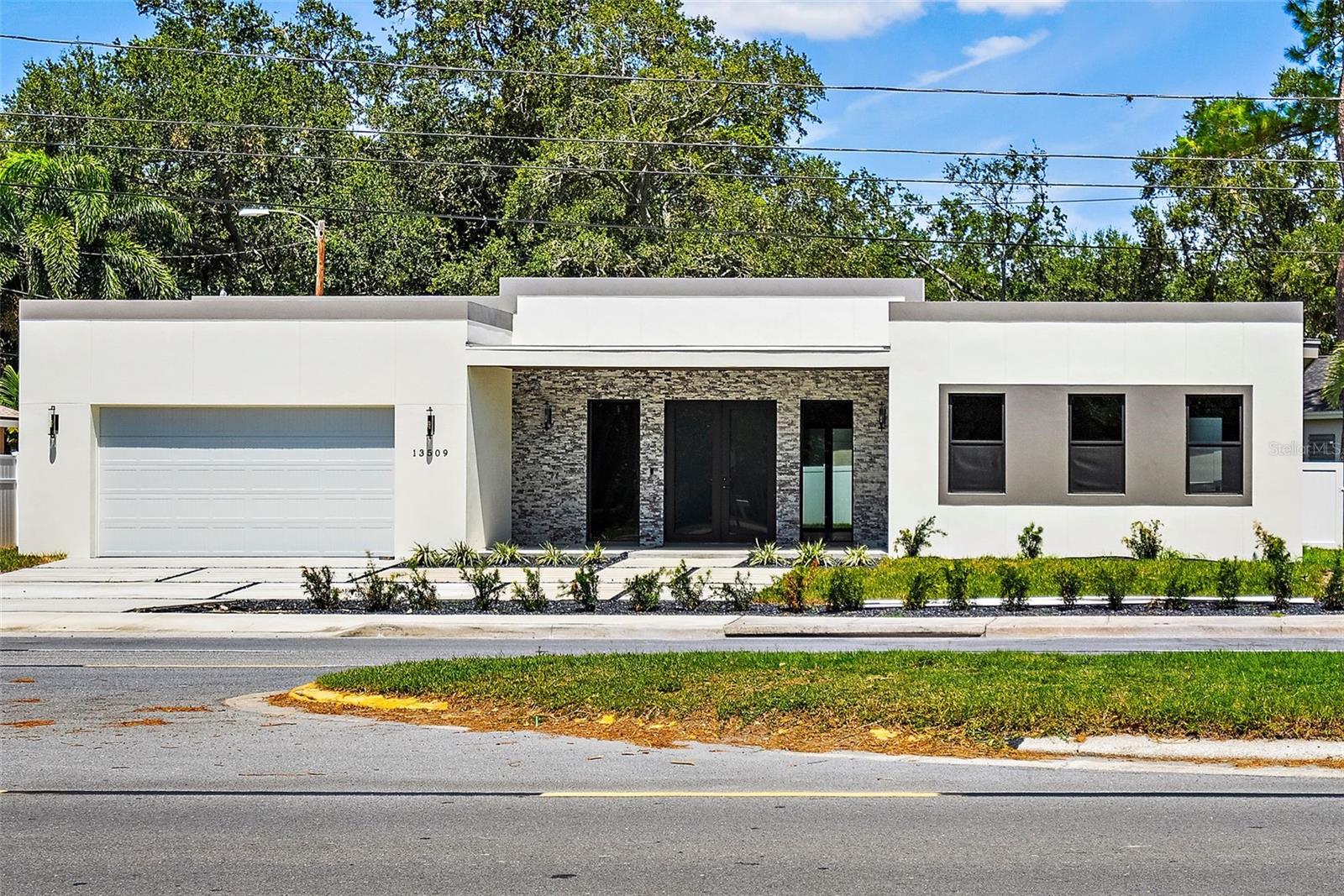 Details for 13509 Park Boulevard, SEMINOLE, FL 33776