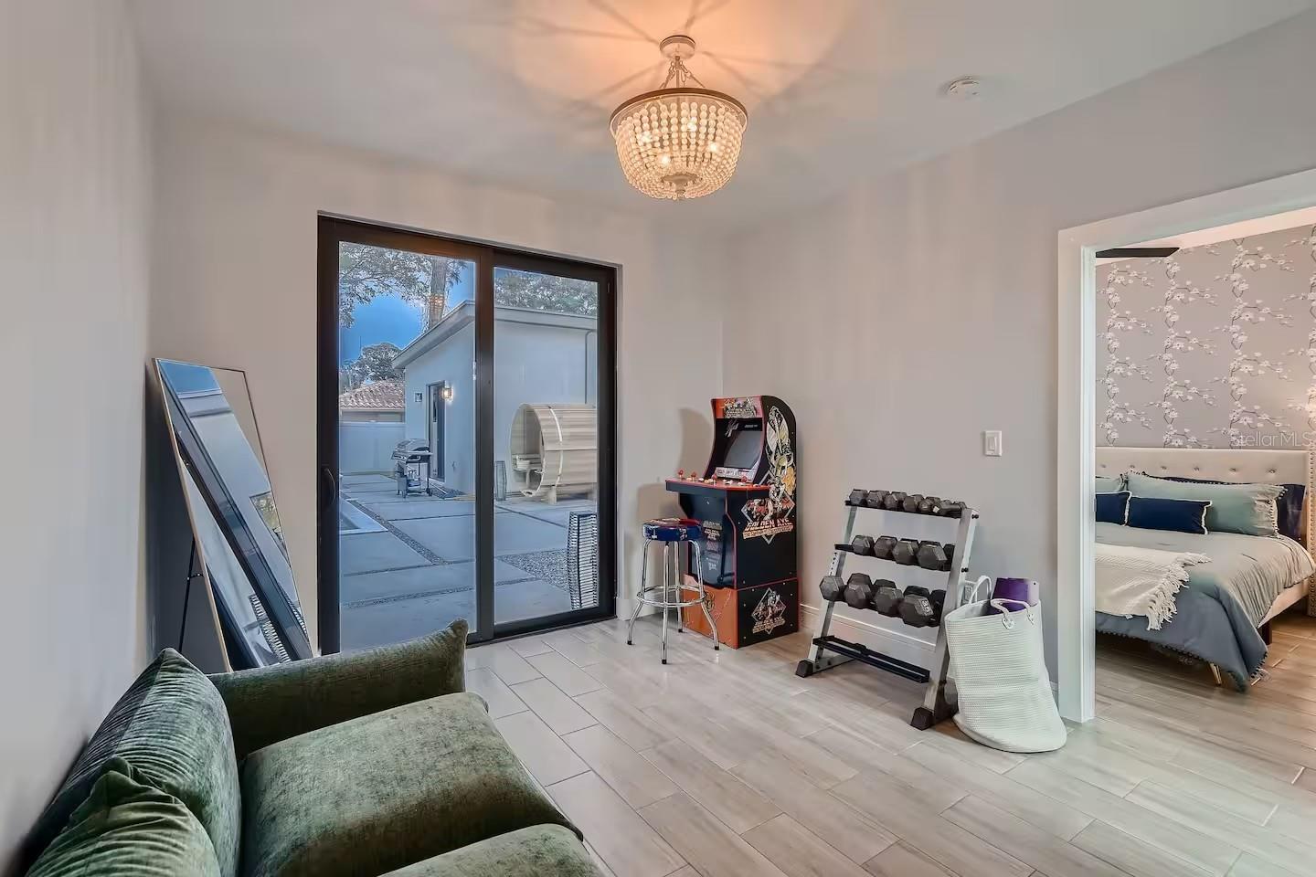 Image 29 of 50 For 13509 Park Boulevard