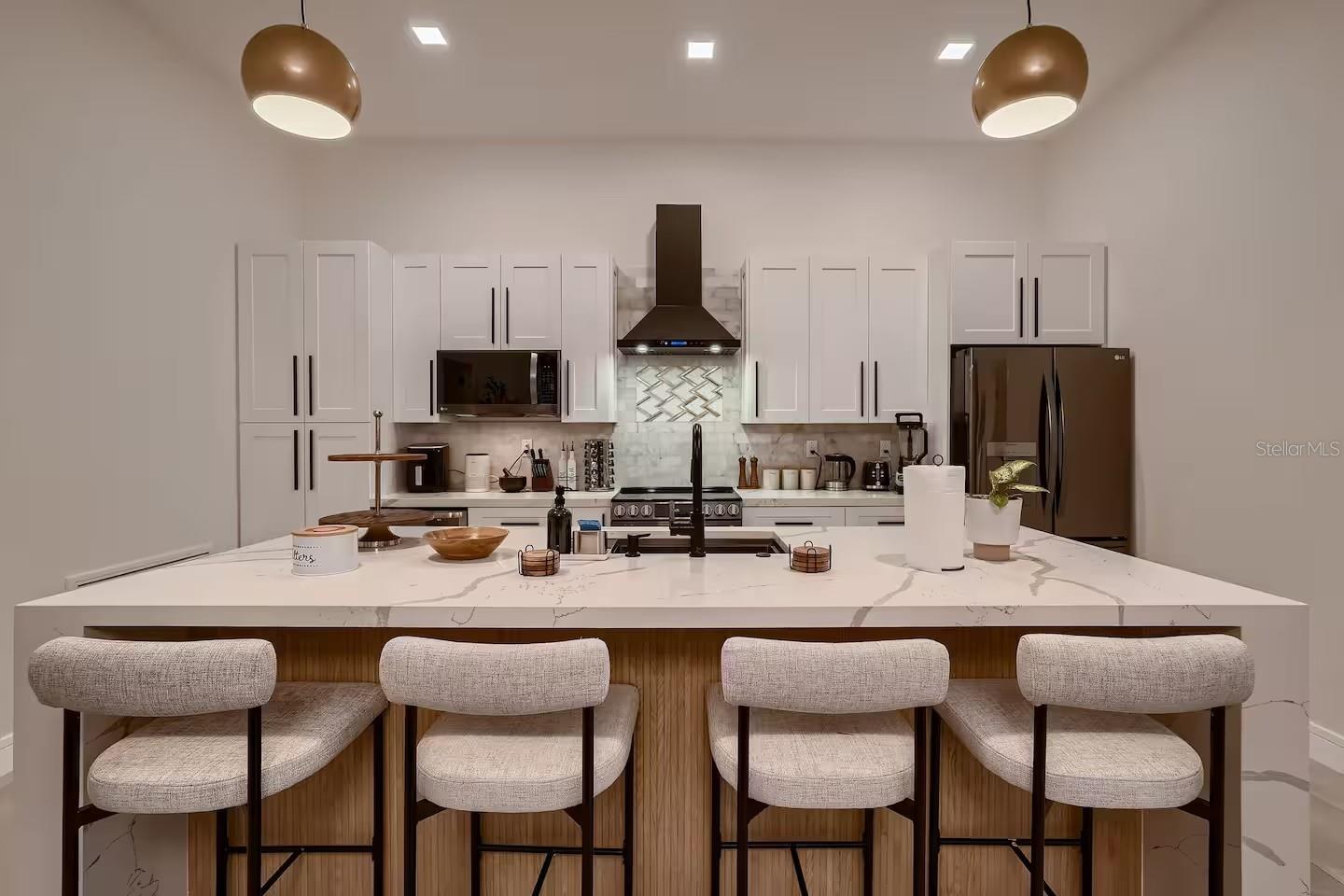 Image 3 of 50 For 13509 Park Boulevard
