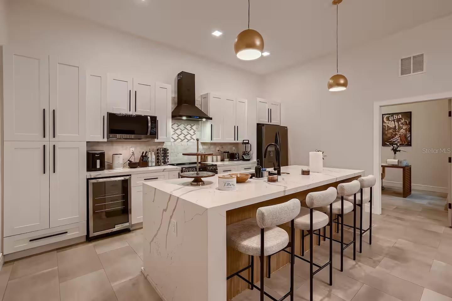 Image 4 of 50 For 13509 Park Boulevard