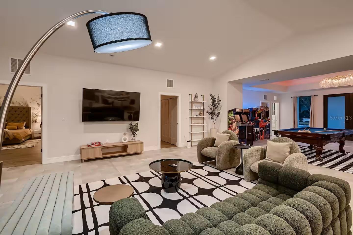 Image 8 of 50 For 13509 Park Boulevard