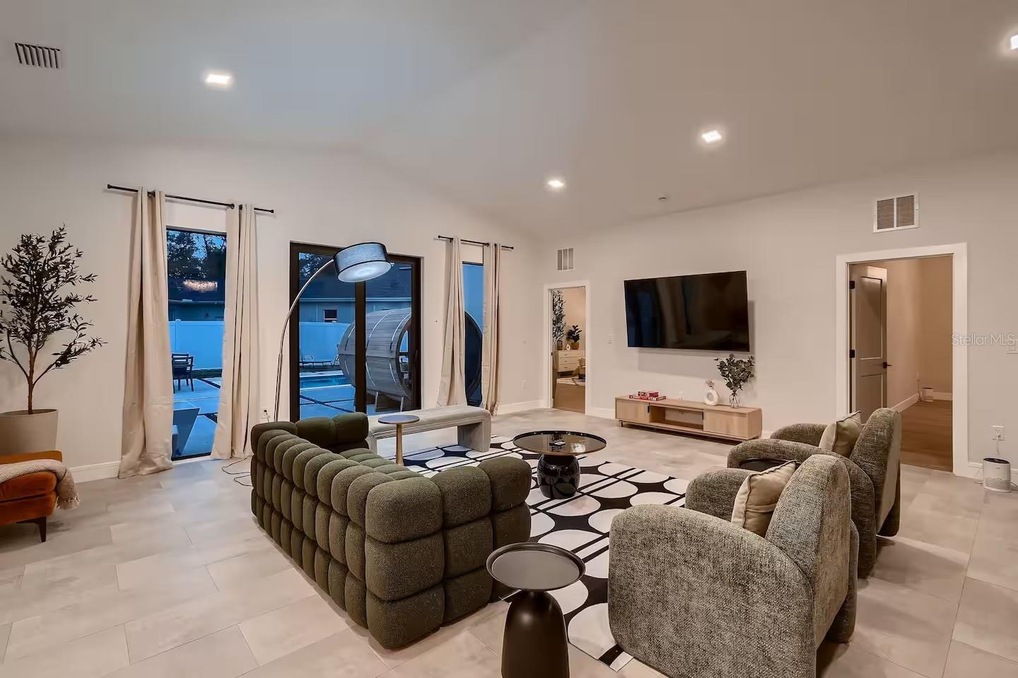 Image 9 of 50 For 13509 Park Boulevard