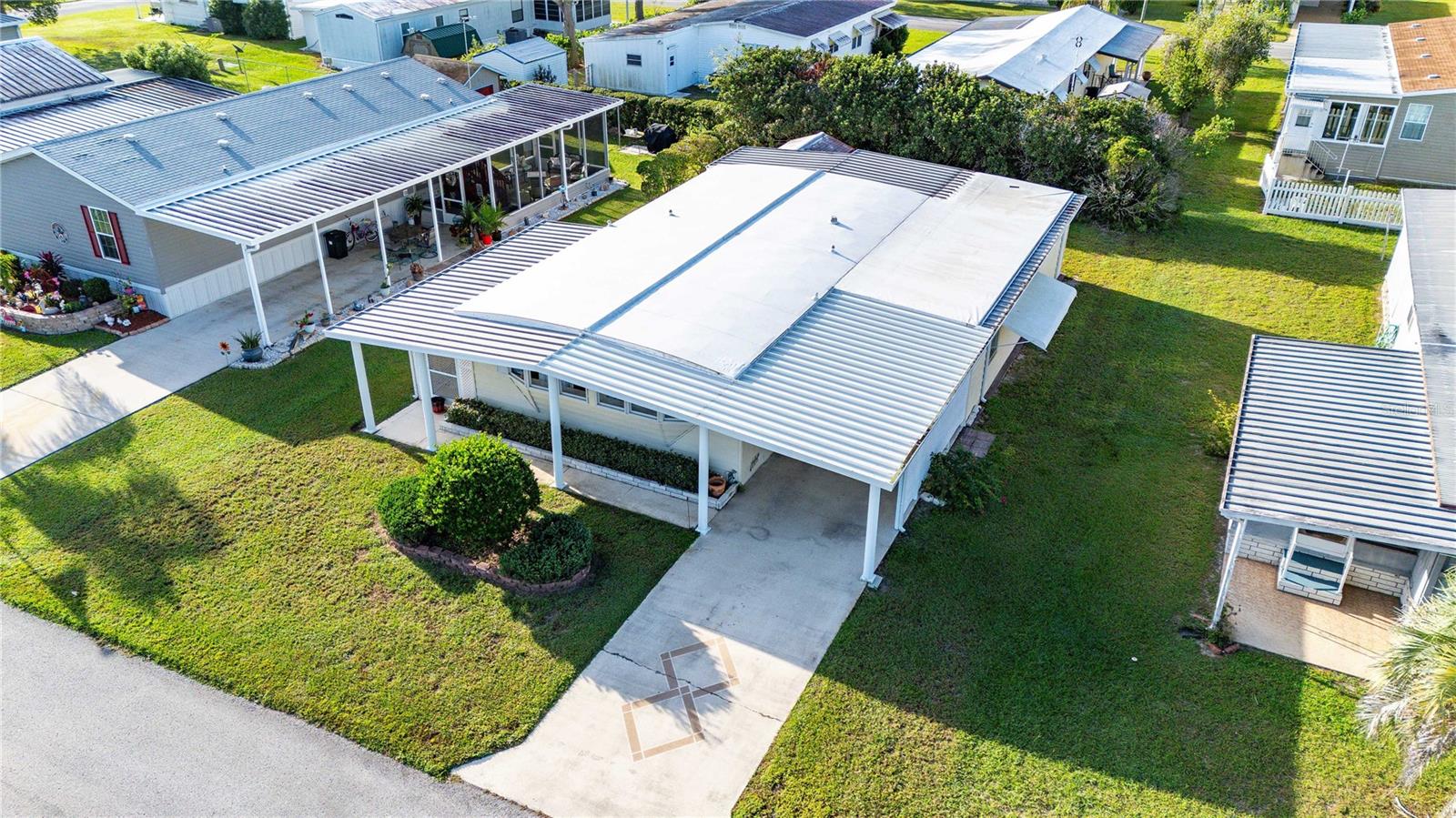 Image 4 of 59 For 36814 Grace Avenue