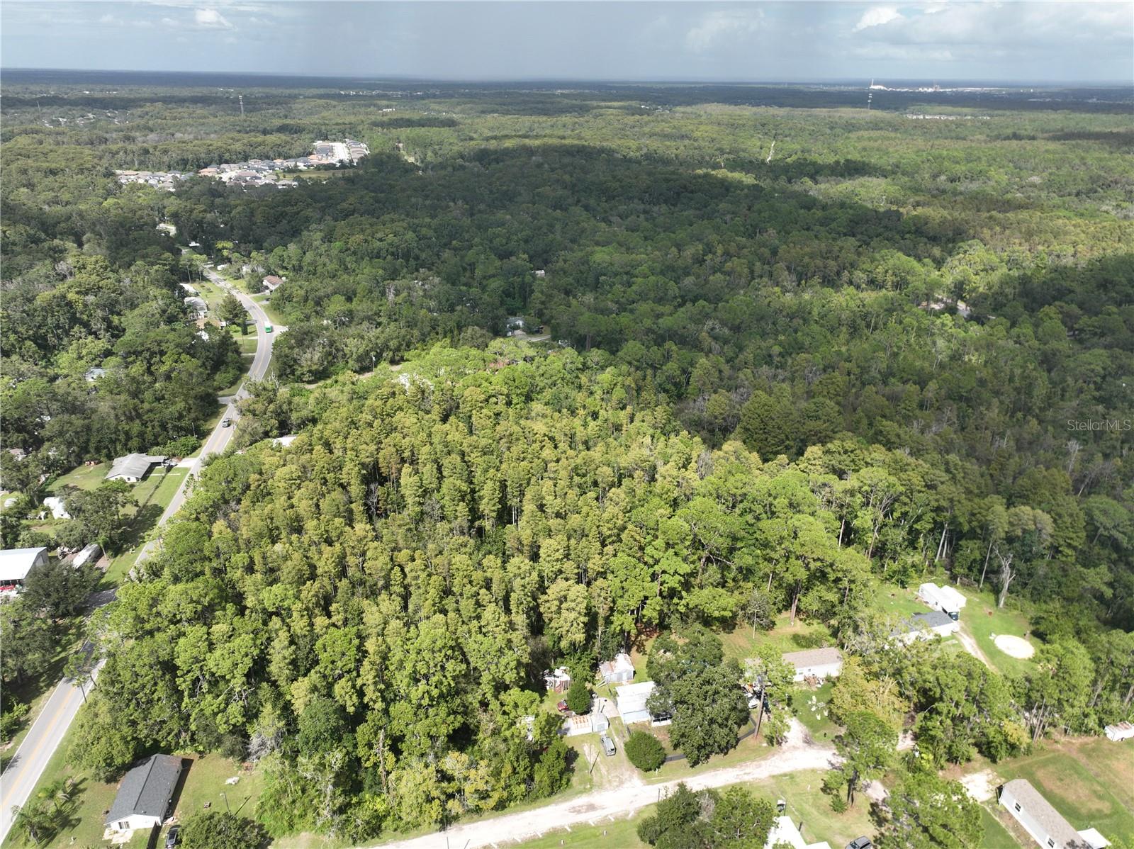 Image 26 of 52 For 12818 Morton Street