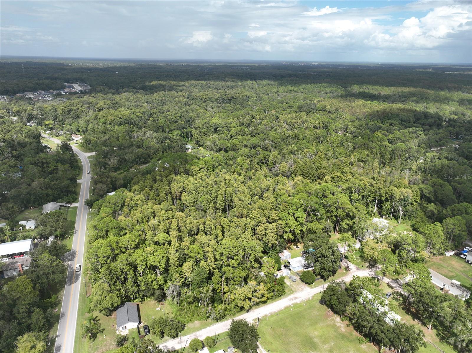 Image 33 of 52 For 12818 Morton Street