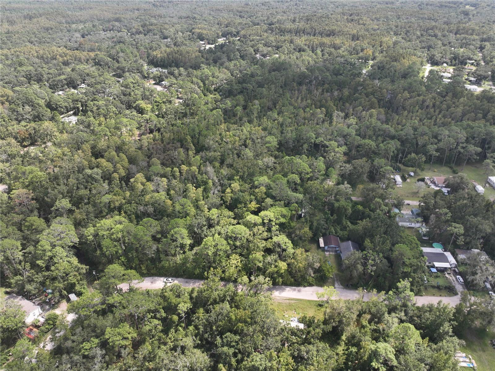 Image 36 of 52 For 12818 Morton Street